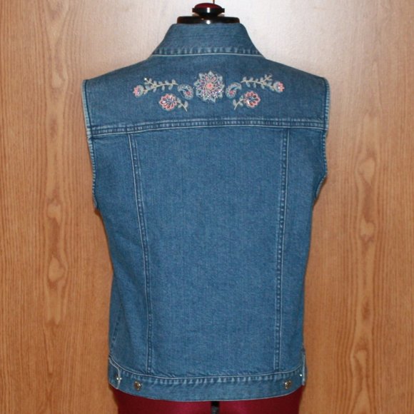 Vintage Pendleton Floral Embroidered & Beaded Denim Vest Size S - Picture 3 of 9